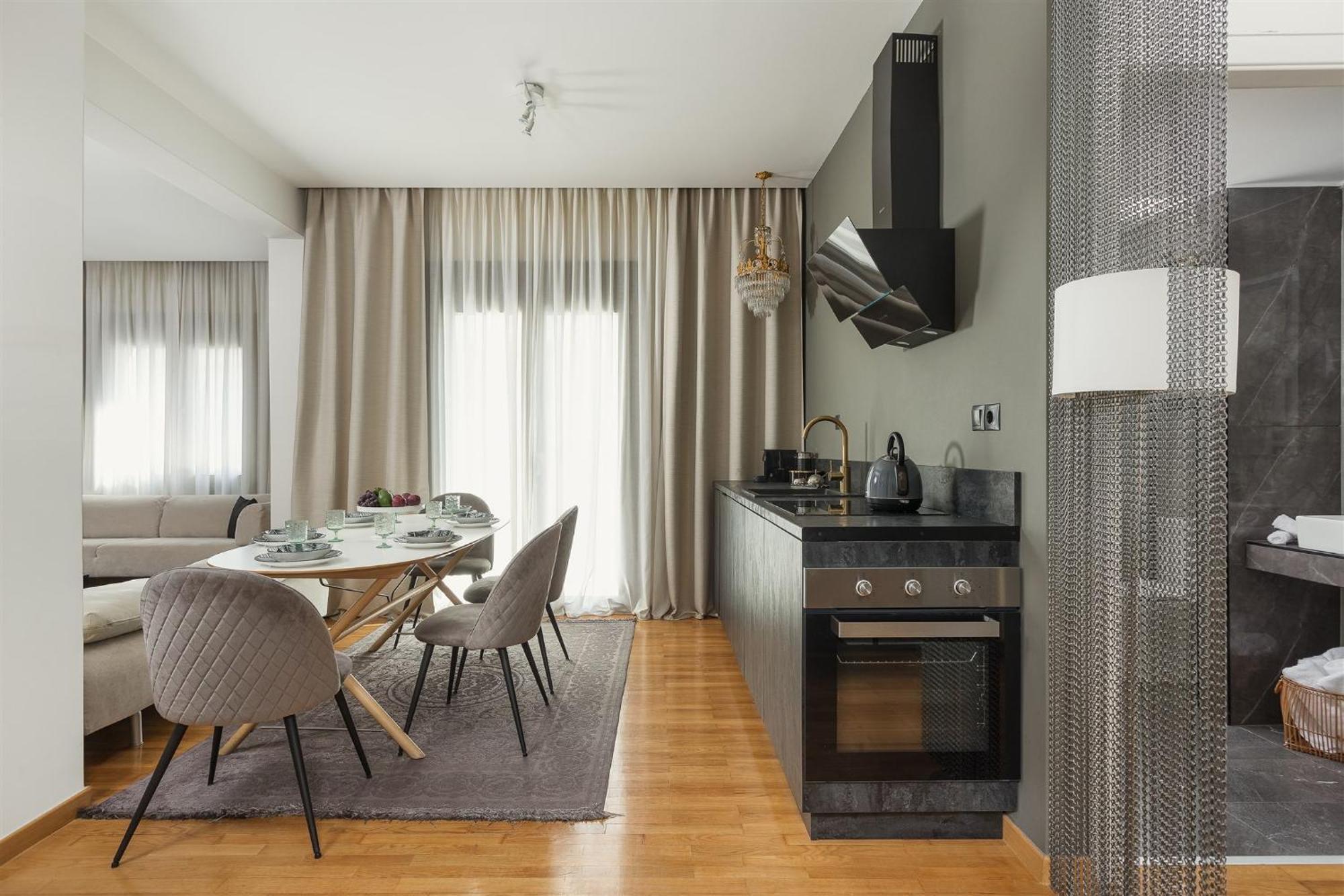 An&Vi Luxury Residences อิโออันนินา ภายนอก รูปภาพ